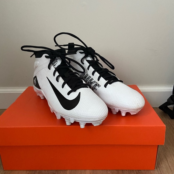 Nike Alpha Hurricane 7 Varsity Lax Cleats. - Picture 1 of 4
